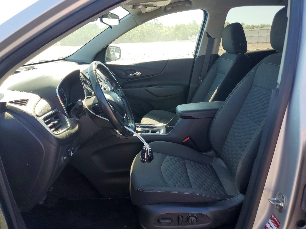 2021 Chevrolet Equinox Lt Silver vin: 3GNAXJEV0MS161223