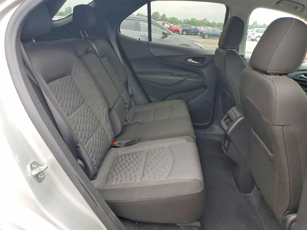 2021 Chevrolet Equinox Lt Silver vin: 3GNAXJEV0MS161223