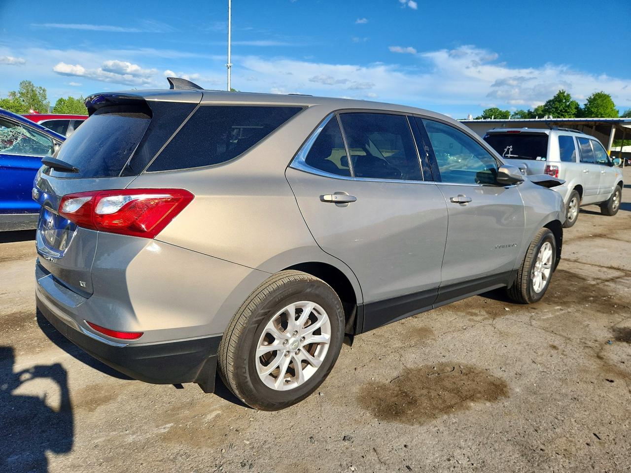 2018 Chevrolet Equinox Lt Gray vin: 3GNAXJEV2JS649410