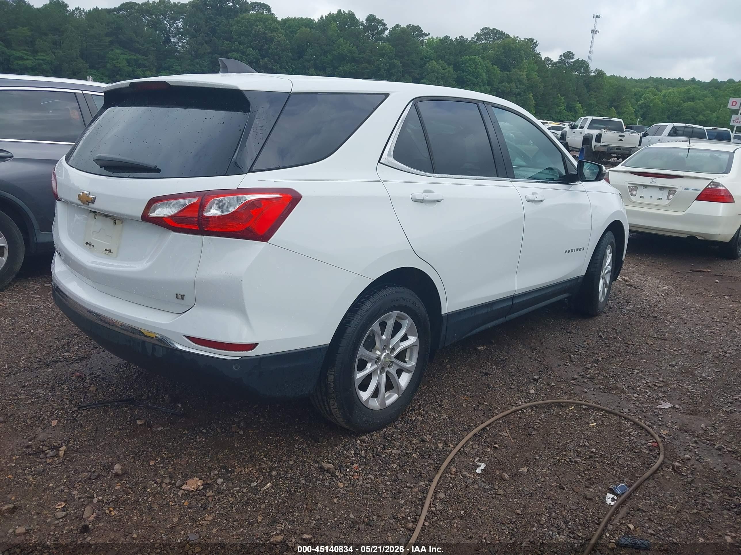 2018 Chevrolet Equinox Lt White vin: 3GNAXJEV5JS611234