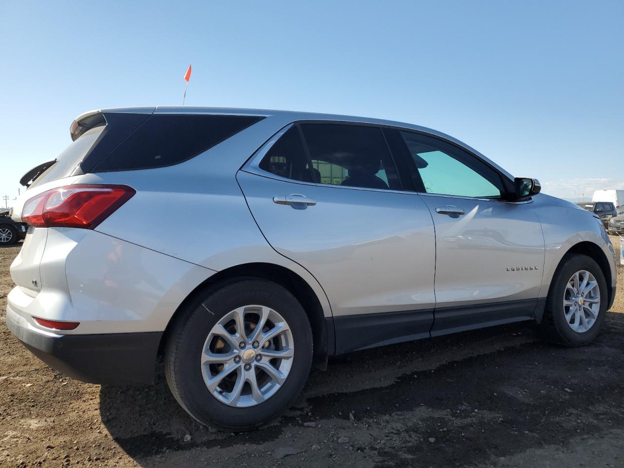 2019 Chevrolet Equinox Lt Silver vin: 3GNAXJEV6KS608067
