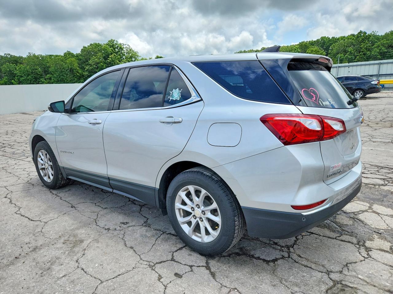2018 Chevrolet Equinox Lt Silver vin: 3GNAXJEVXJS601637