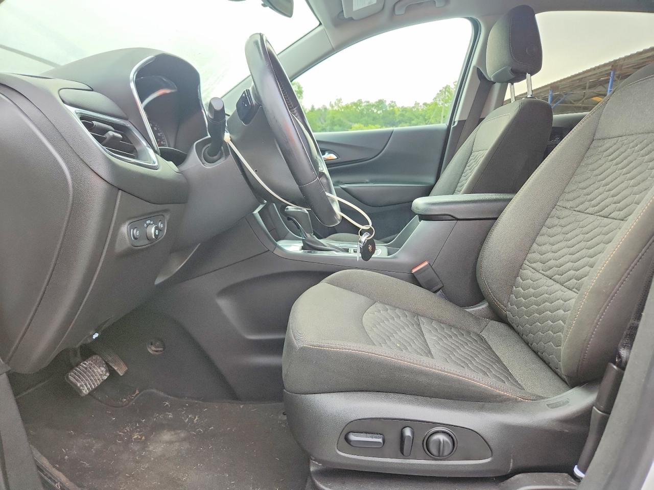 2021 Chevrolet Equinox Lt White vin: 3GNAXKEV0MS168548