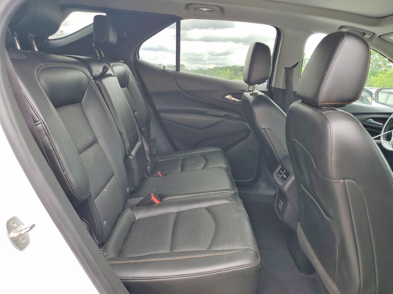 2020 Chevrolet Equinox Lt Белый vin: 3GNAXKEV2LL273570