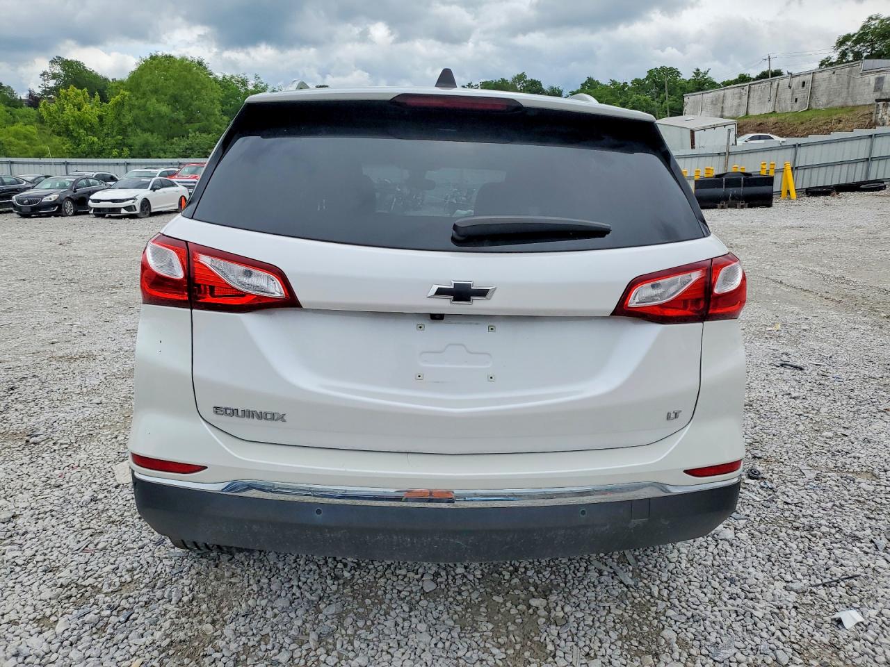 2020 Chevrolet Equinox Lt Белый vin: 3GNAXKEV2LL273570