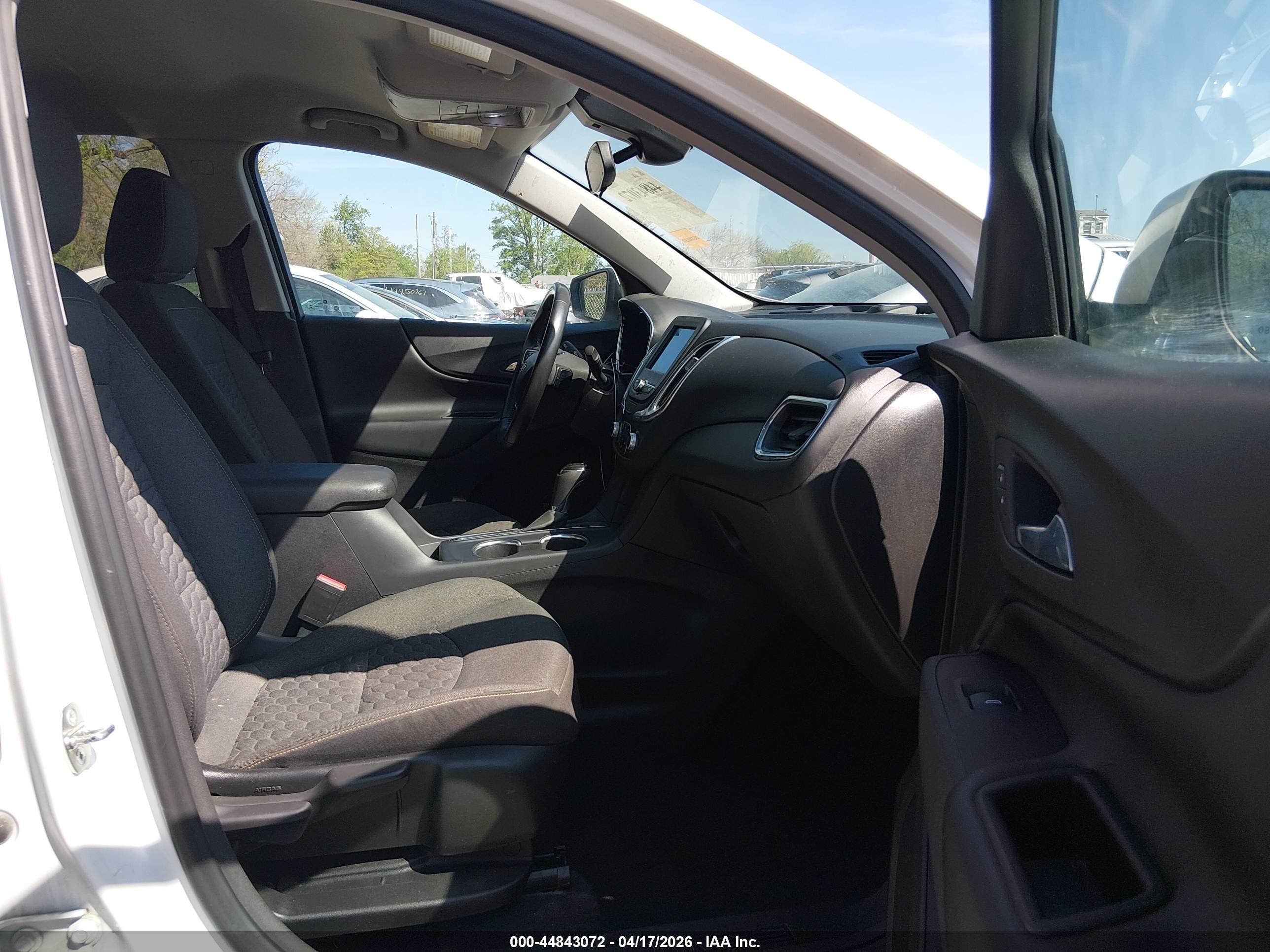 2020 Chevrolet Equinox Fwd Lt 1.5l Turbo Белый vin: 3GNAXKEV3LS577836