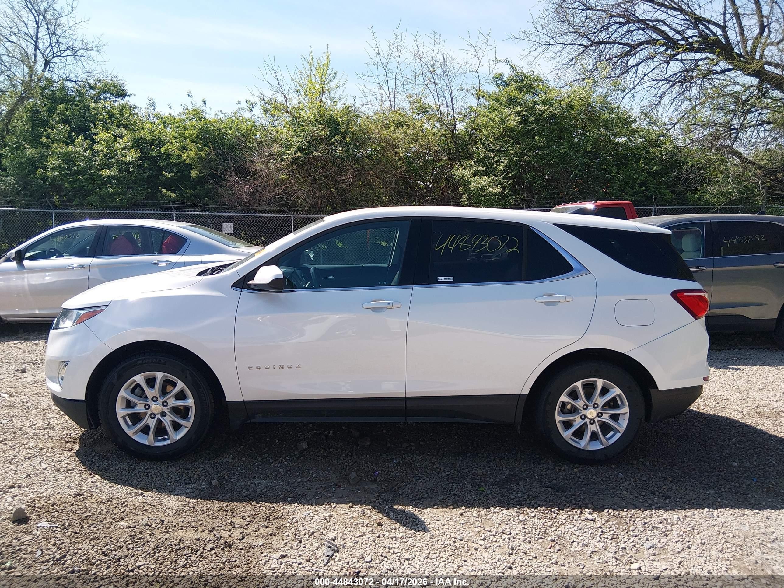 2020 Chevrolet Equinox Fwd Lt 1.5l Turbo Белый vin: 3GNAXKEV3LS577836