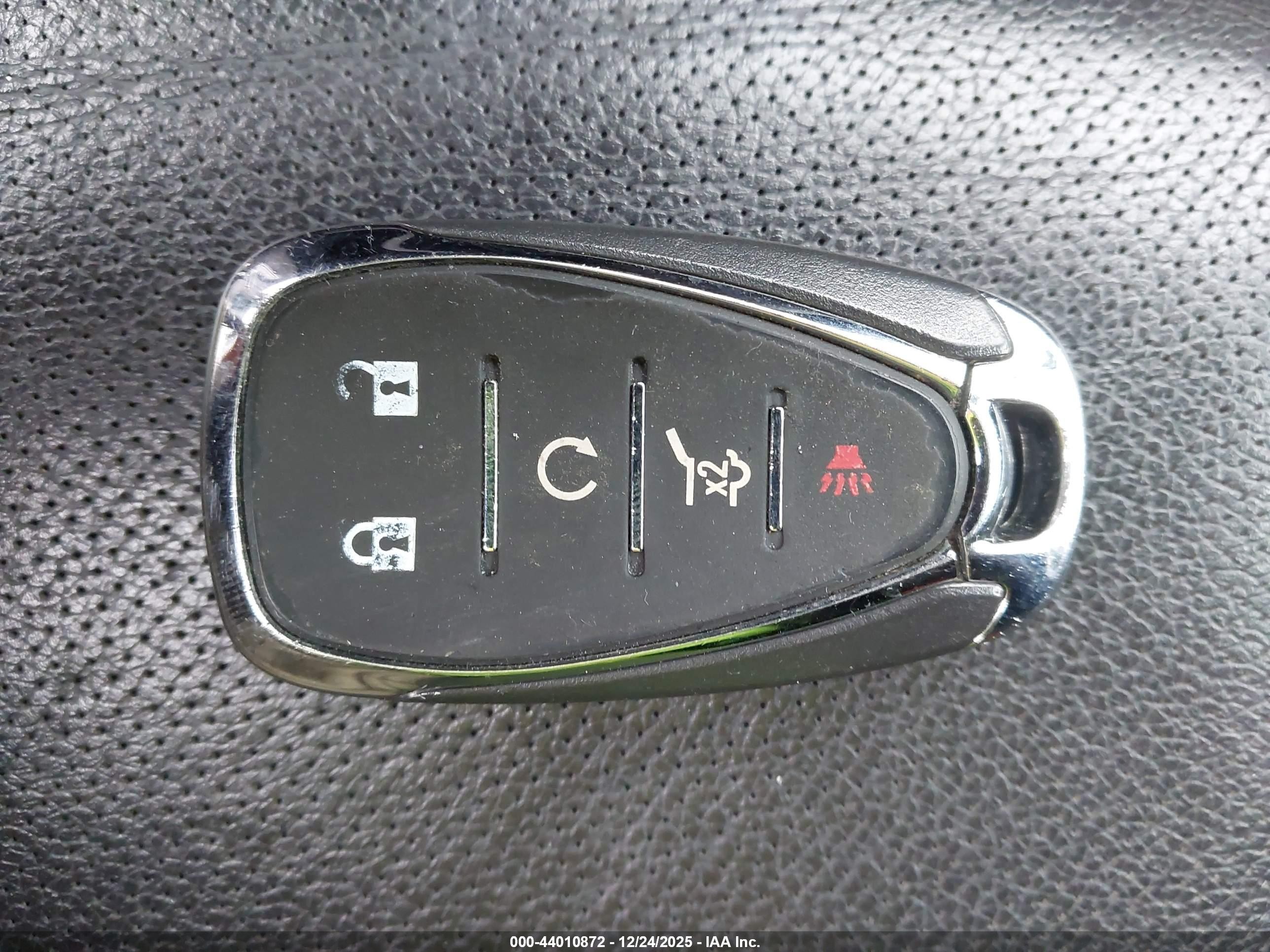 2018 Chevrolet Equinox Premier Белый vin: 3GNAXMEV0JS626449
