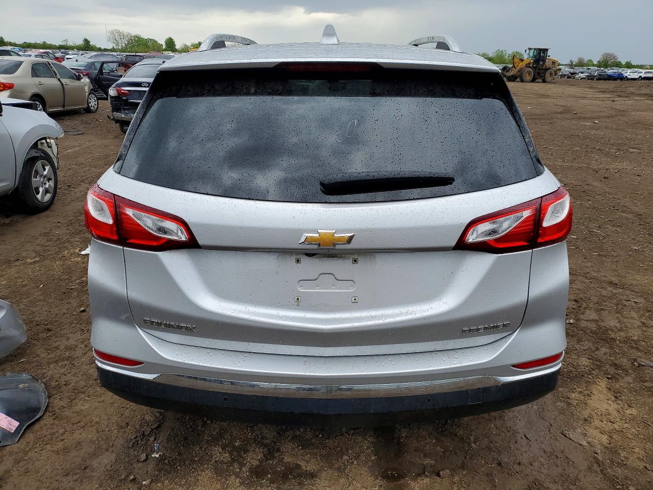 2021 Chevrolet Equinox Premier Silver vin: 3GNAXNEV0MS163786