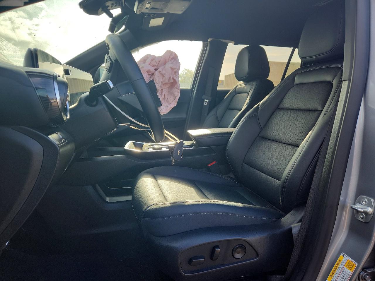 2026 Chevrolet Equinox Lt Silver vin: 3GNAXPEG3TL234632