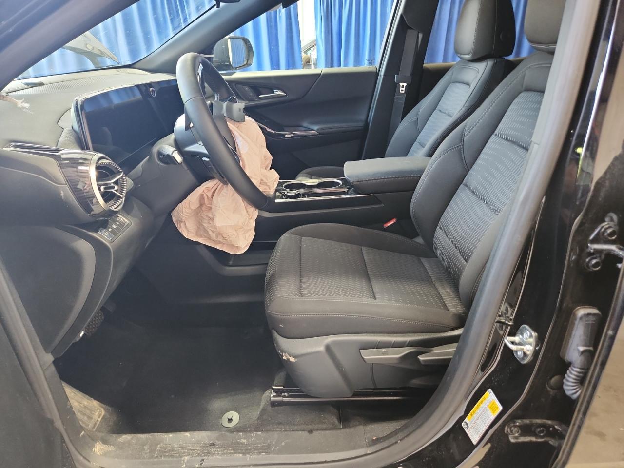 2026 Chevrolet Equinox Lt Черный vin: 3GNAXPEG3TL451257 Damage: Airbag - Front Left, Deployed, Replacement Required