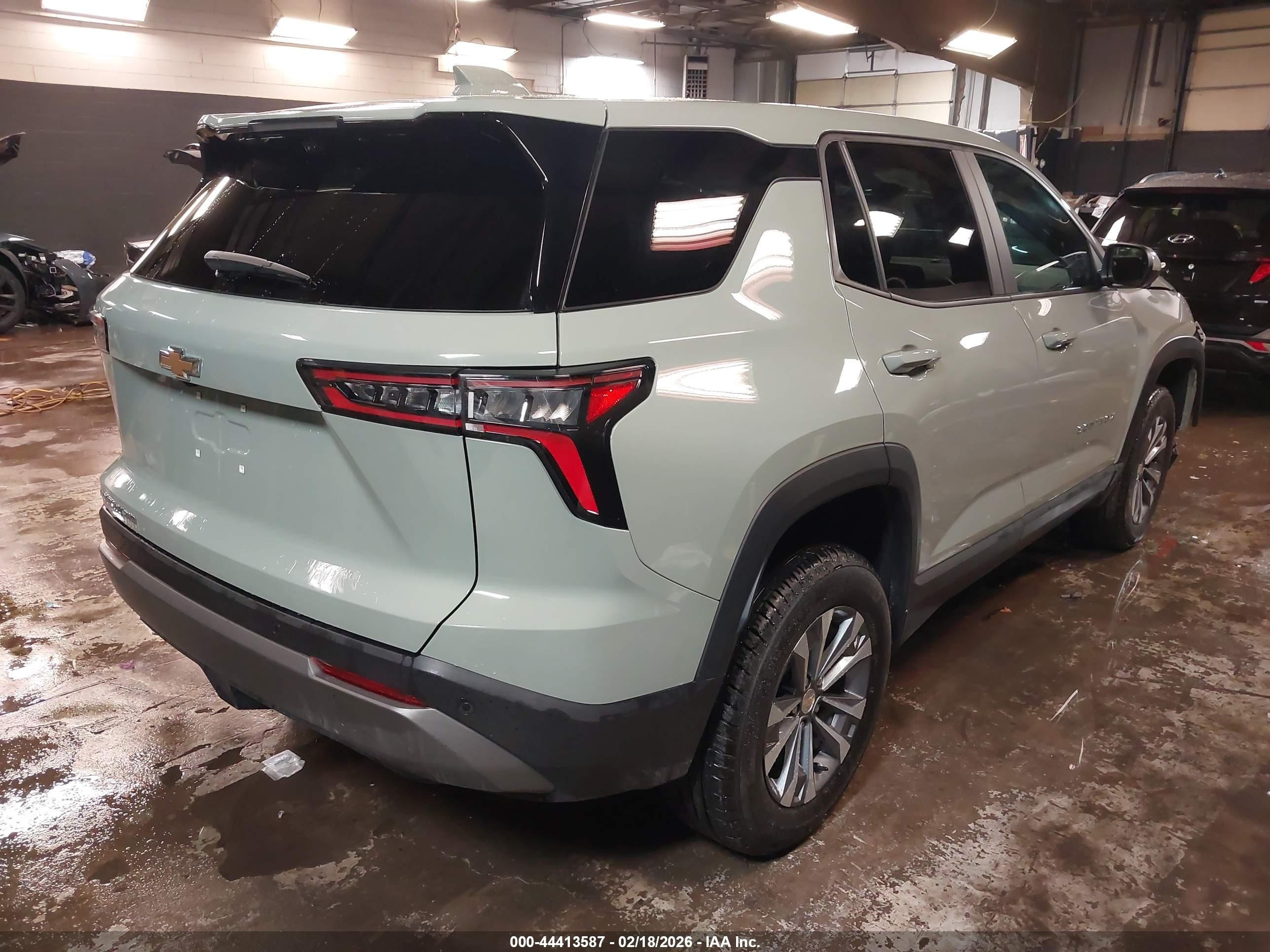 2025 Chevrolet Equinox Awd Lt Gray vin: 3GNAXPEG8SL130121