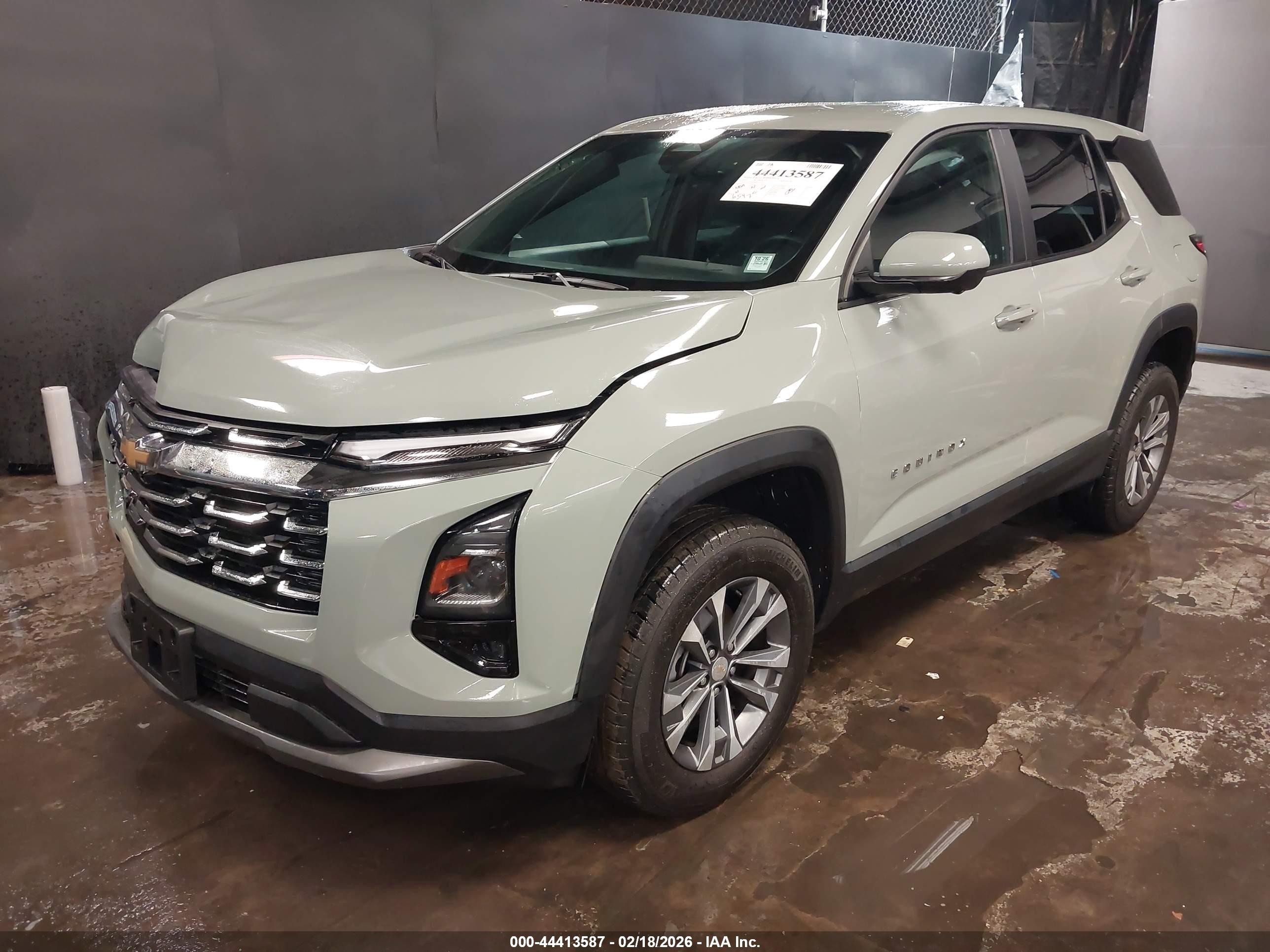 2025 Chevrolet Equinox Awd Lt Gray vin: 3GNAXPEG8SL130121