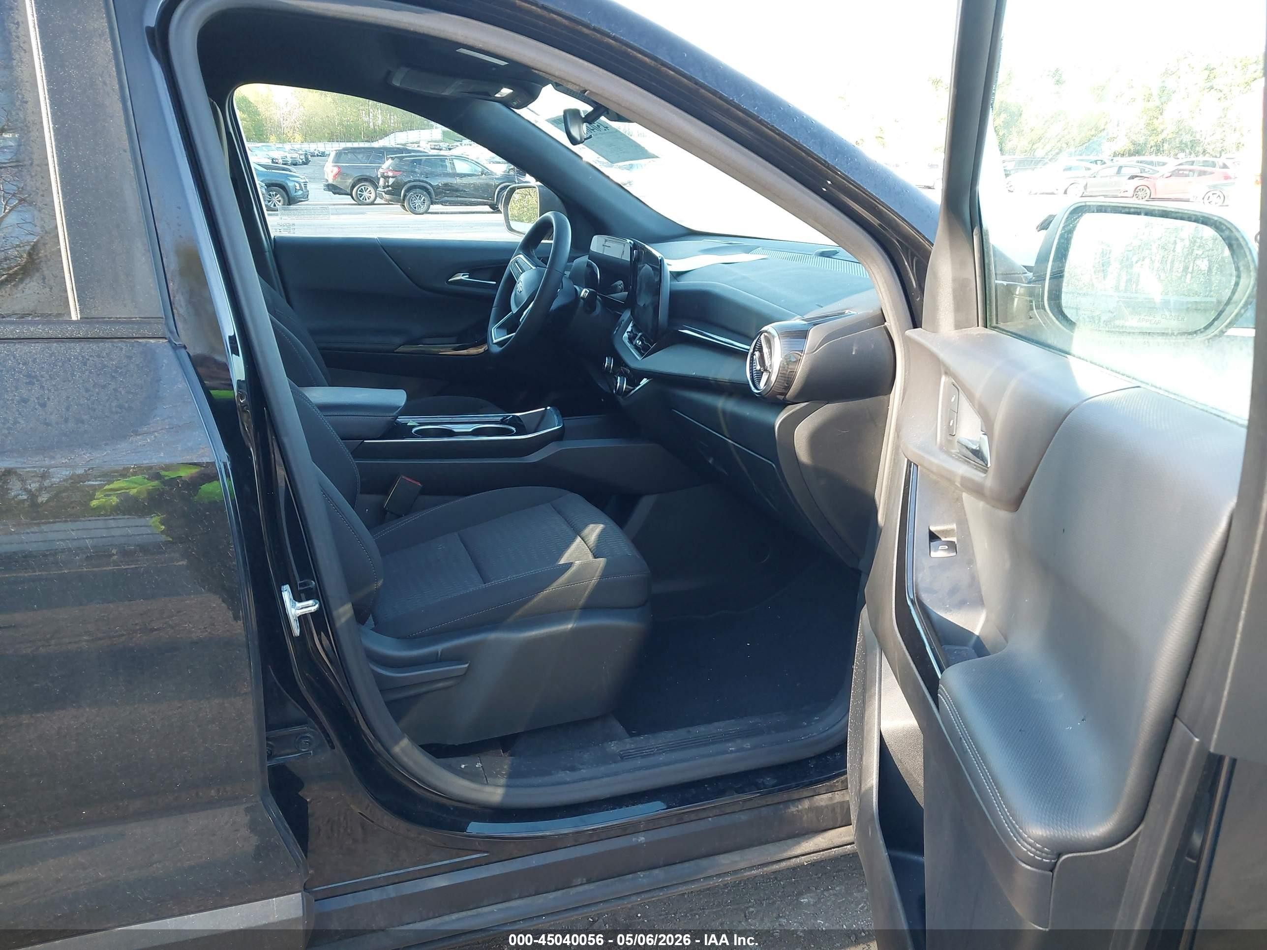 2025 Chevrolet Equinox Awd Lt Черный vin: 3GNAXPEG8SL295697