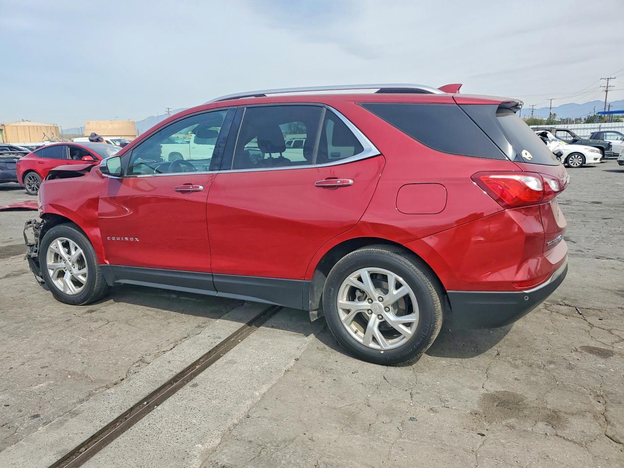 2018 Chevrolet Equinox Premier Maroon vin: 3GNAXPEU8JS561651