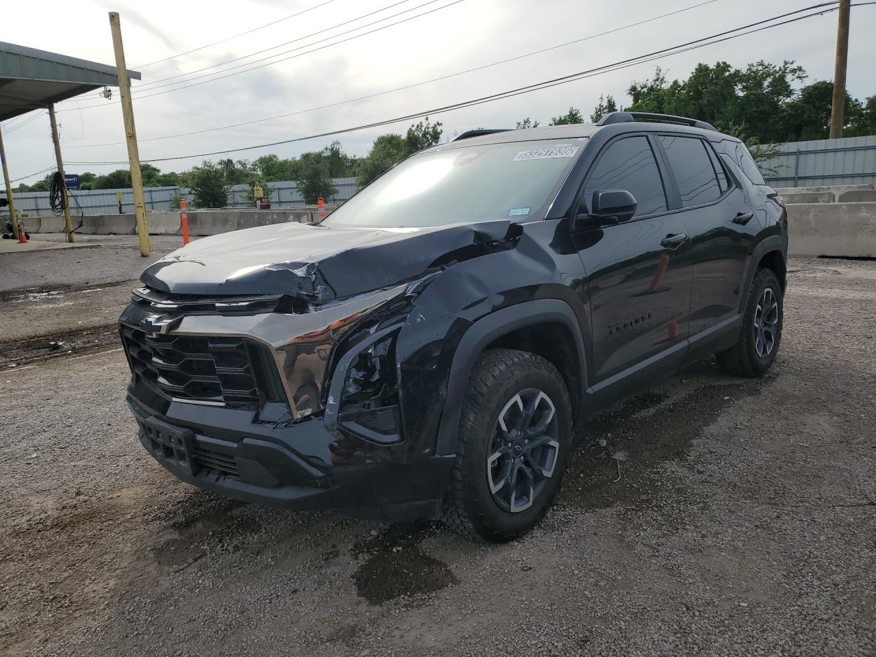 2025 Chevrolet Equinox Activ Black vin: 3GNAXSEG0SL250708 Damage: Left Front Fender, Dent(S) W/No Paint Dmg, > 12 Inches