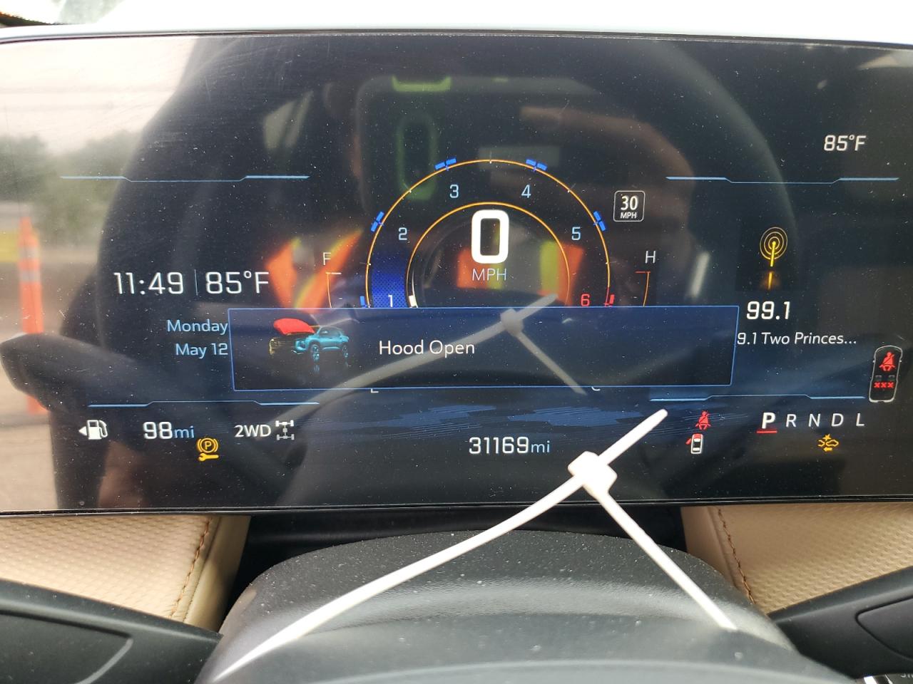 2025 Chevrolet Equinox Activ Black vin: 3GNAXSEG0SL250708 Damage: Warning - Collision Avoidance, On, Unacceptable