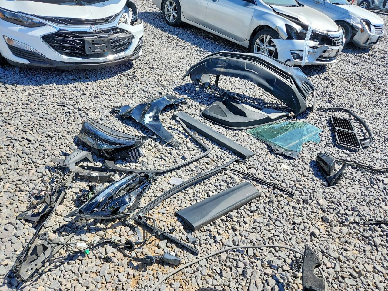 2024 Chevrolet Equinox Ls Black vin: 3GNAXSEG4RL209217