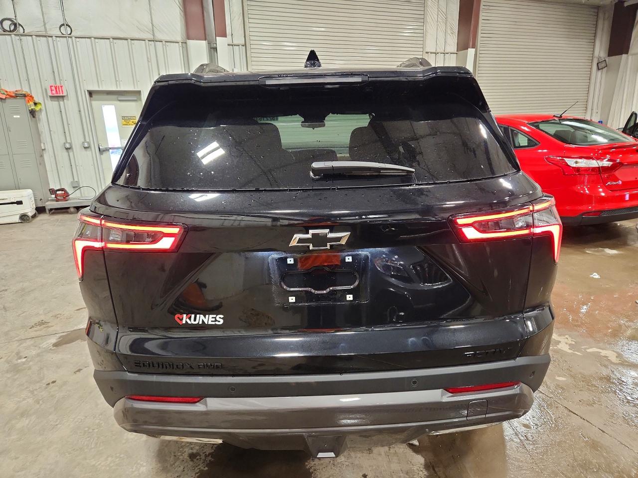 2026 Chevrolet Equinox Activ Черный vin: 3GNAXSEG8TL193031