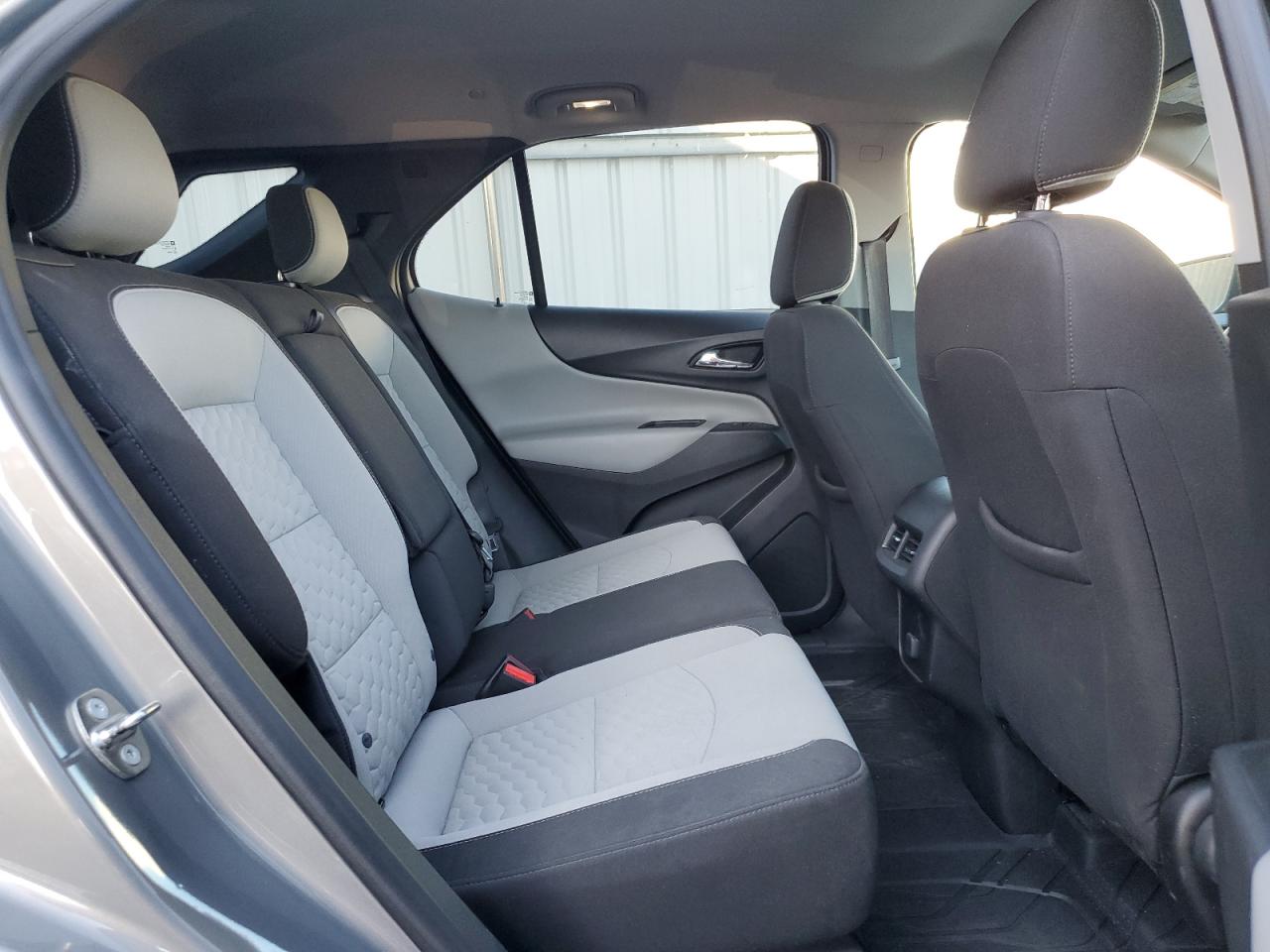 2018 Chevrolet Equinox Lt Gray vin: 3GNAXSEV0JS577256