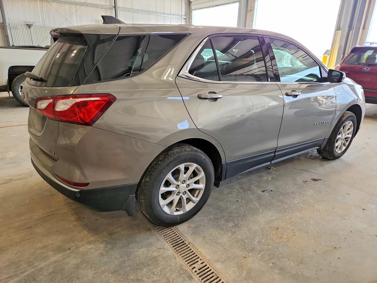2018 Chevrolet Equinox Lt Gray vin: 3GNAXSEV4JS640827