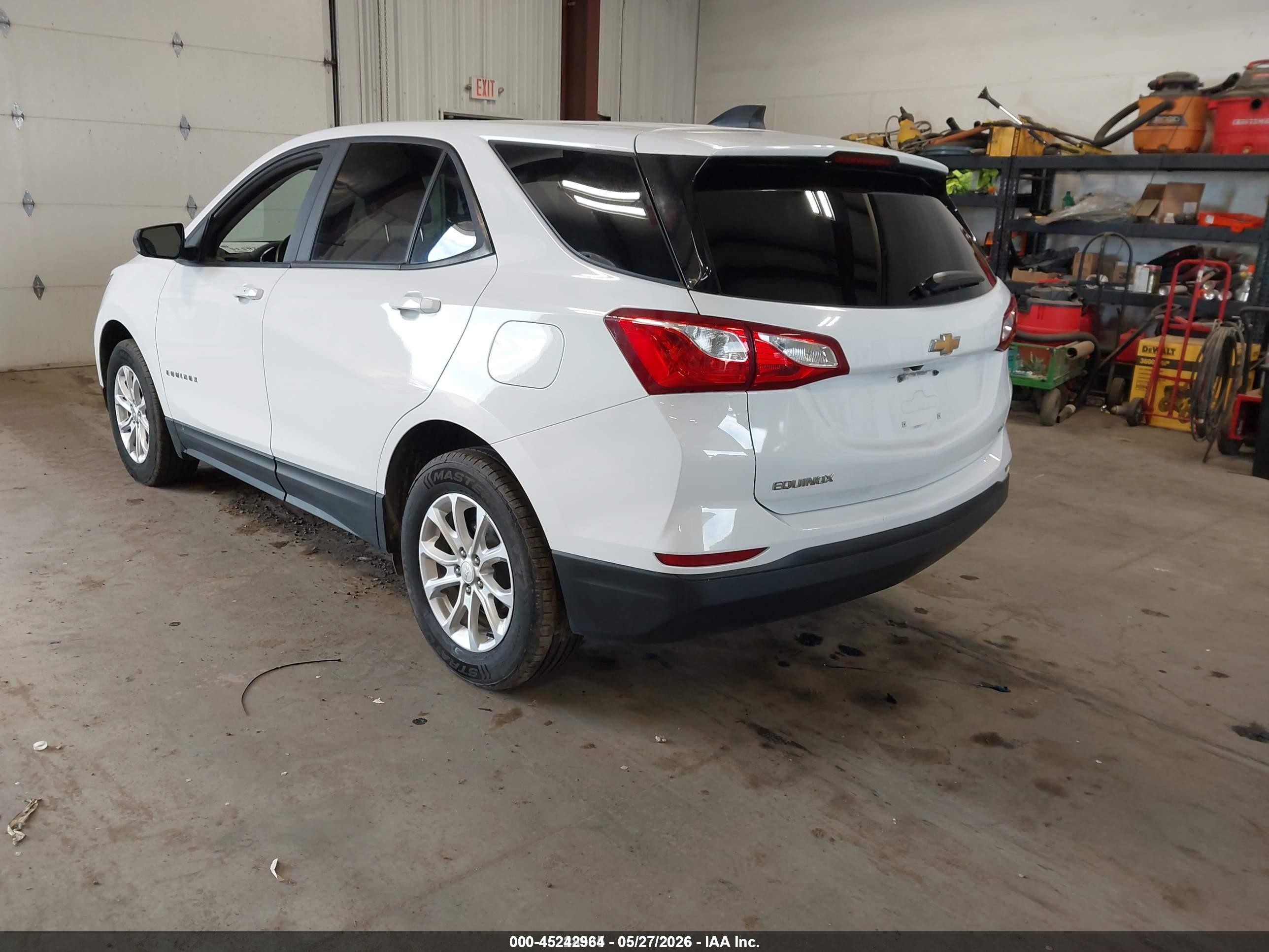 2020 Chevrolet Equinox Awd Ls White vin: 3GNAXSEV5LS629919
