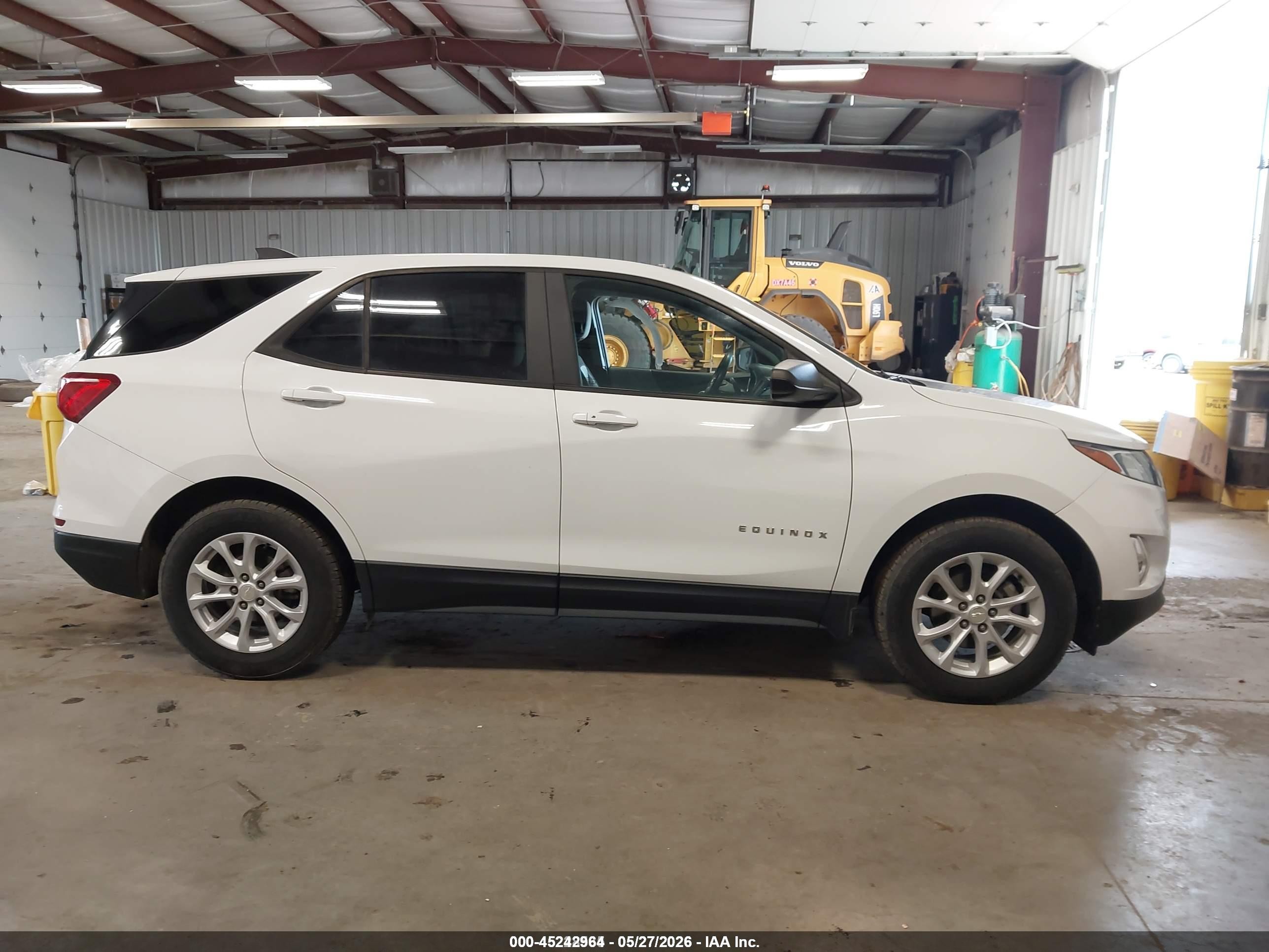 2020 Chevrolet Equinox Awd Ls White vin: 3GNAXSEV5LS629919