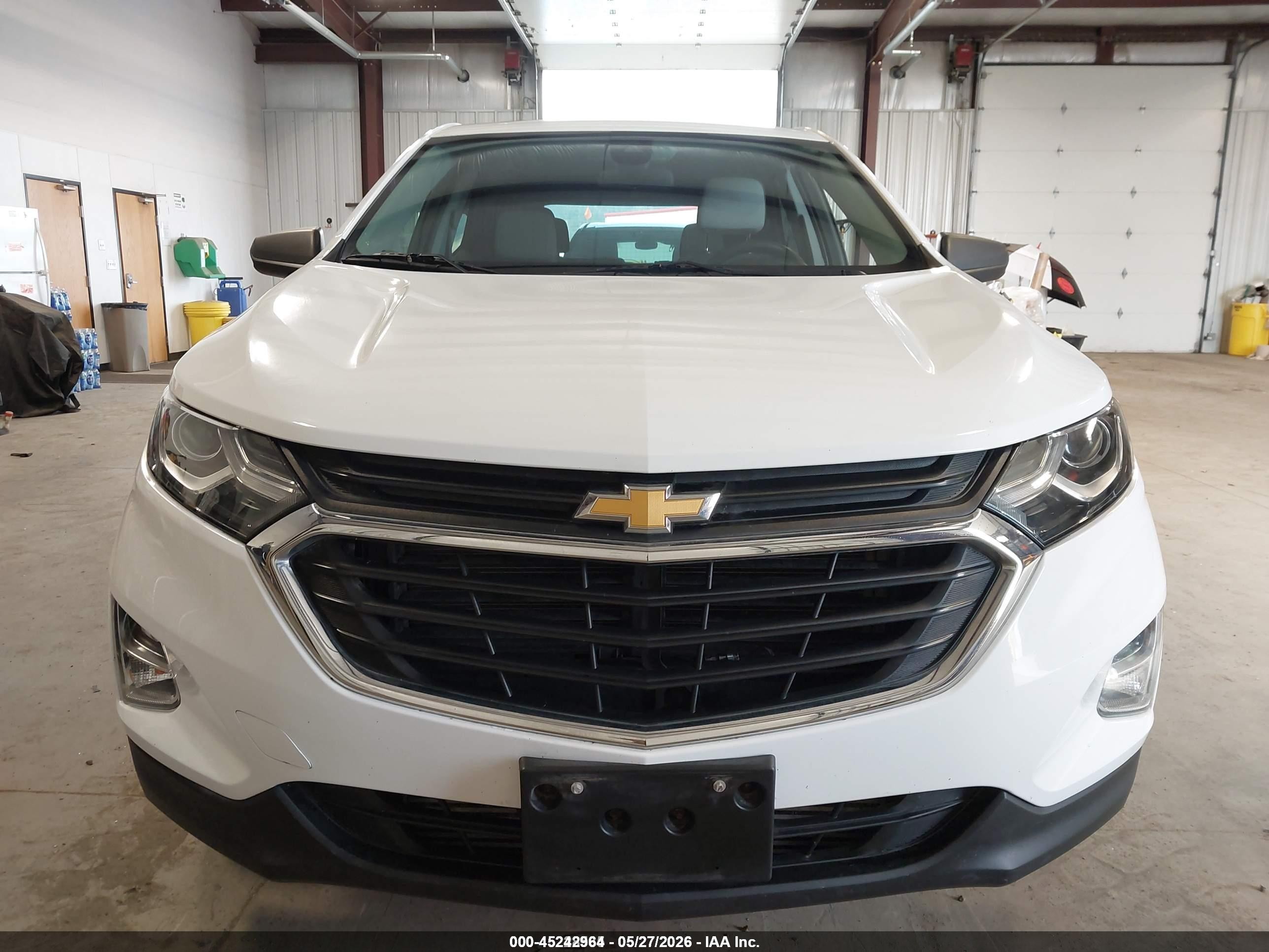 2020 Chevrolet Equinox Awd Ls White vin: 3GNAXSEV5LS629919