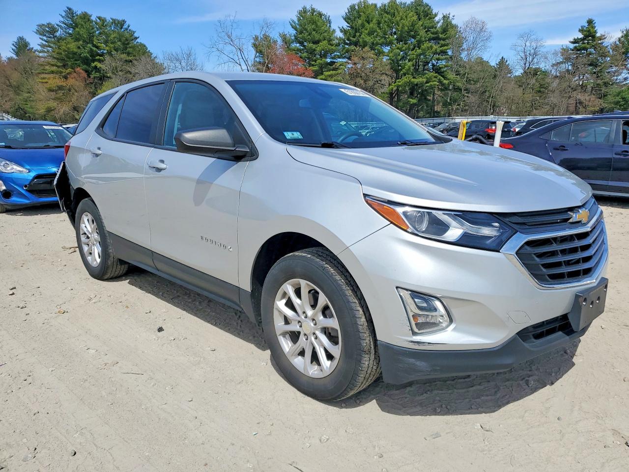 2021 Chevrolet Equinox Ls Silver vin: 3GNAXSEV5MS164642