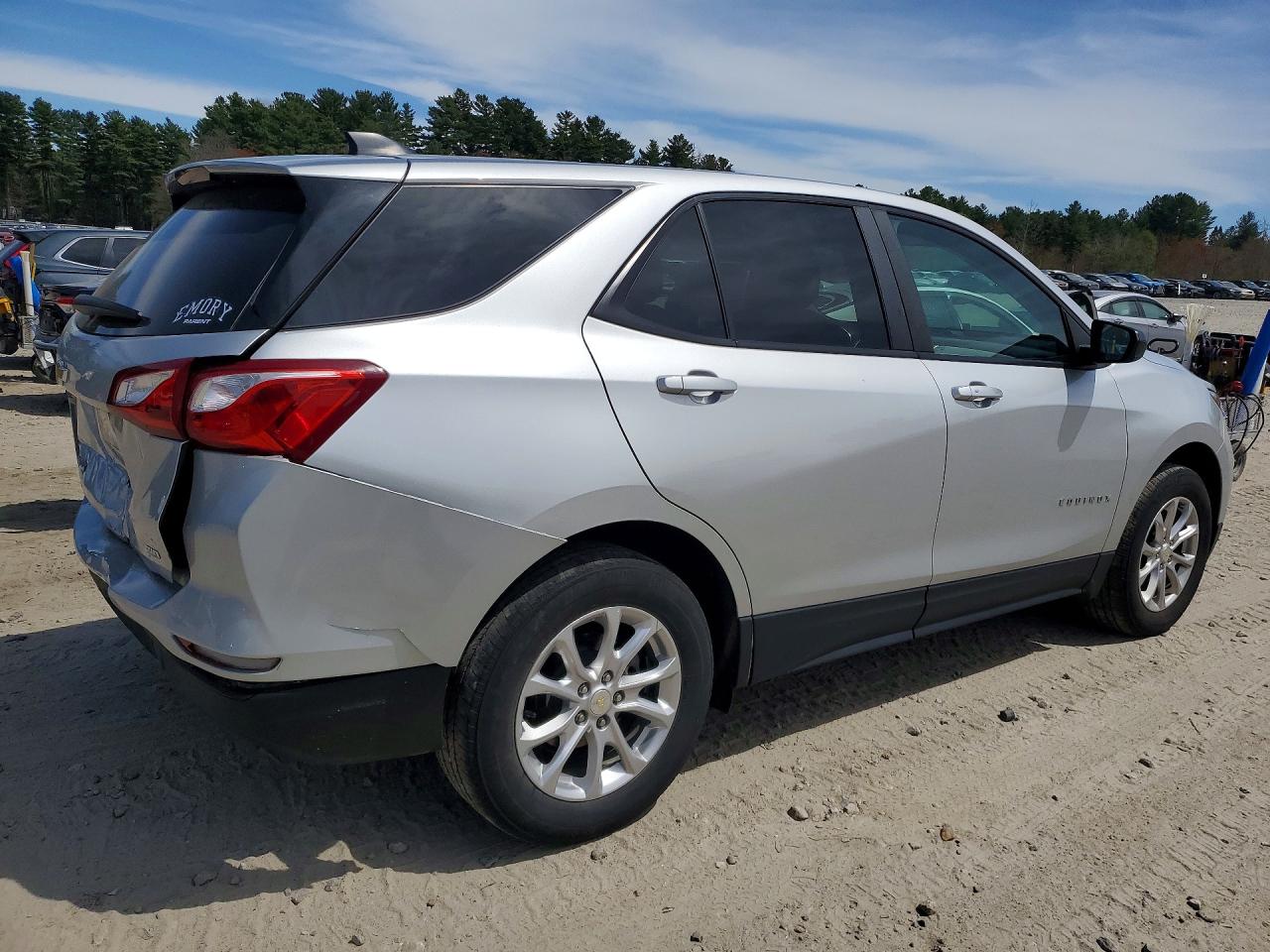 2021 Chevrolet Equinox Ls Silver vin: 3GNAXSEV5MS164642