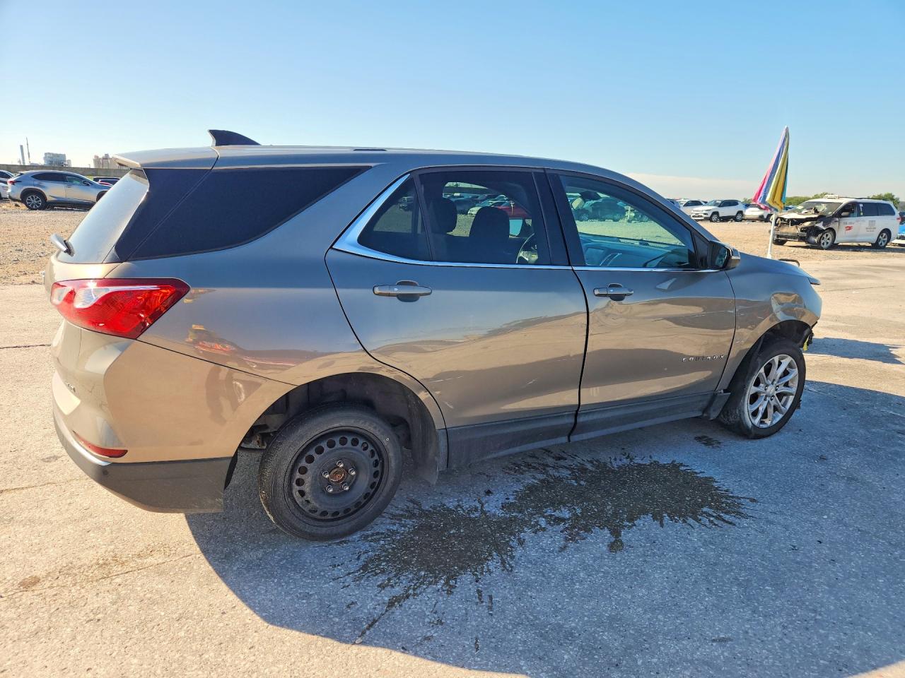 2018 Chevrolet Equinox Lt Silver vin: 3GNAXSEV6JS578802