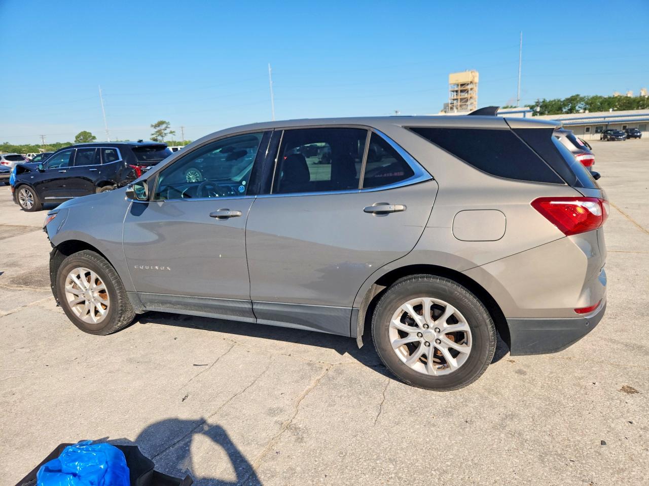 2018 Chevrolet Equinox Lt Silver vin: 3GNAXSEV6JS578802