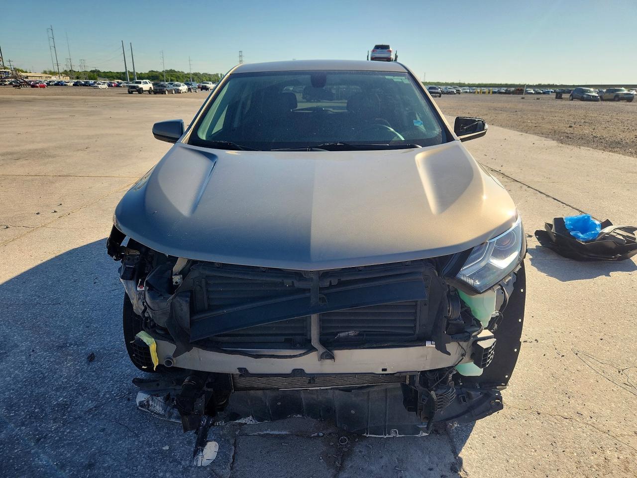 2018 Chevrolet Equinox Lt Silver vin: 3GNAXSEV6JS578802