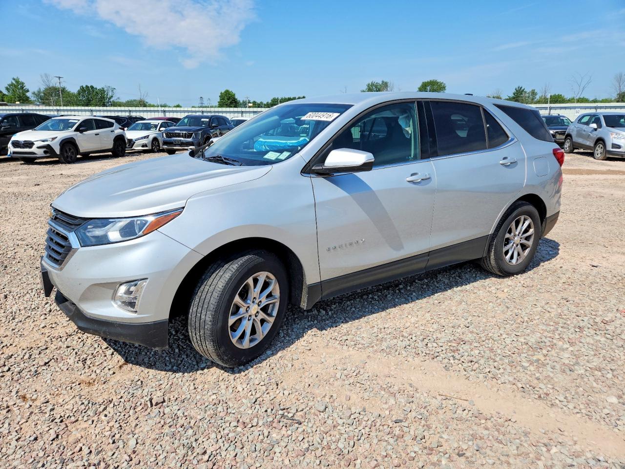 2018 Chevrolet Equinox Lt Серебряный vin: 3GNAXSEV9JL387918