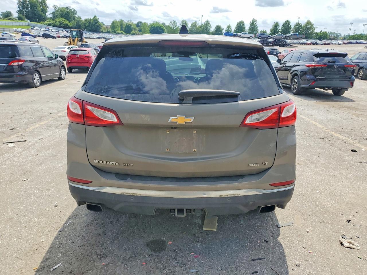 2018 Chevrolet Equinox Lt Beige vin: 3GNAXTEX3JS525689