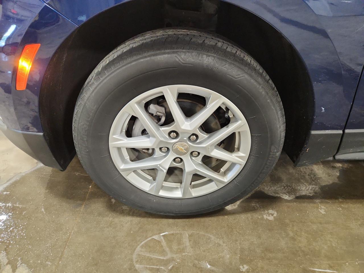 2023 Chevrolet Equinox Lt Blue vin: 3GNAXUEG1PL202685 Damage: Left Front Tire, Worn, Replacement Required