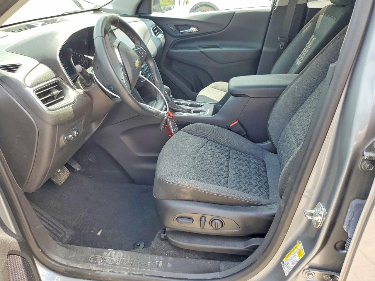 2024 Chevrolet Equinox Lt Gray vin: 3GNAXUEG1RL218890