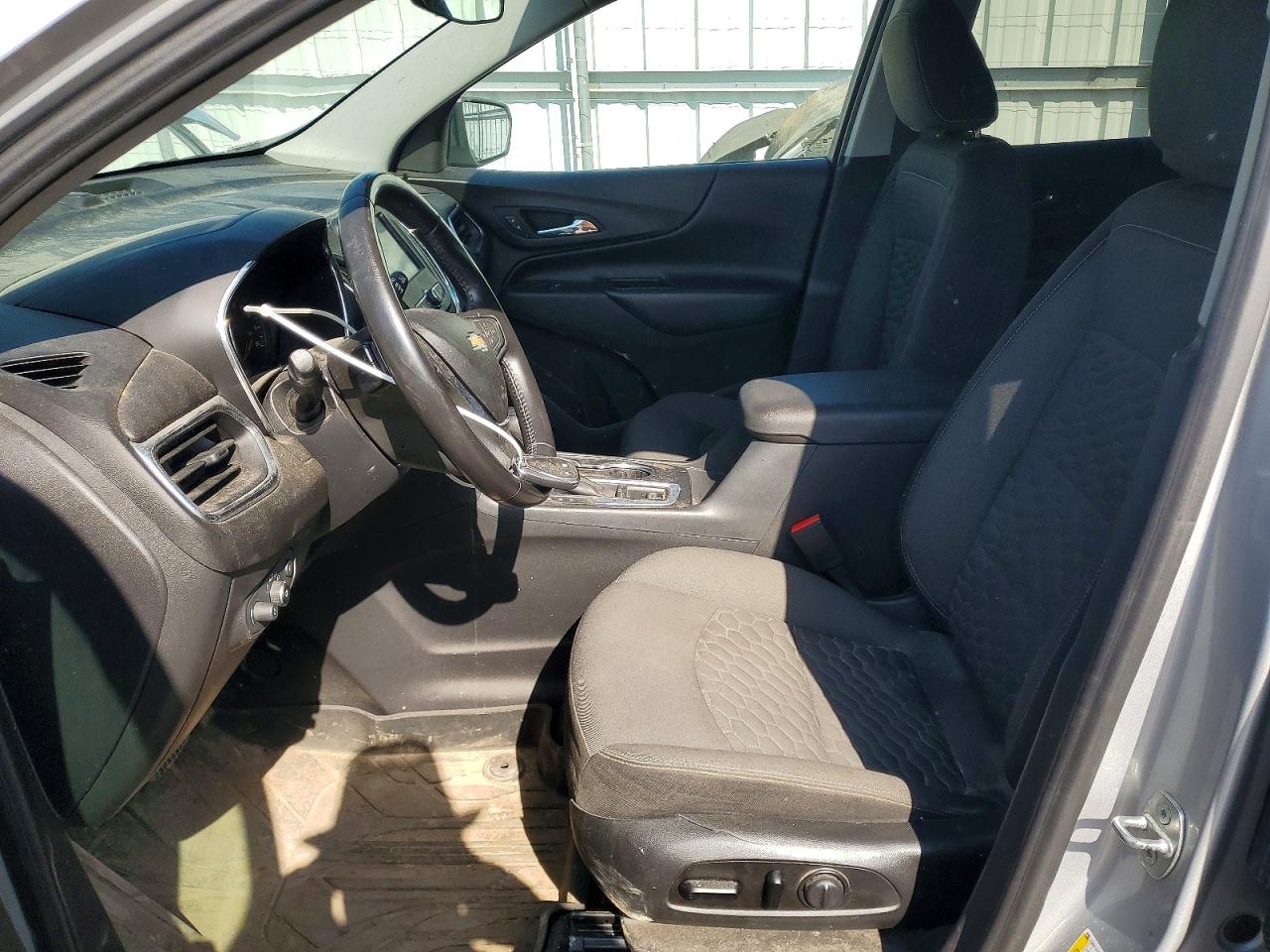 2020 Chevrolet Equinox Lt Silver vin: 3GNAXUEV0LL193941