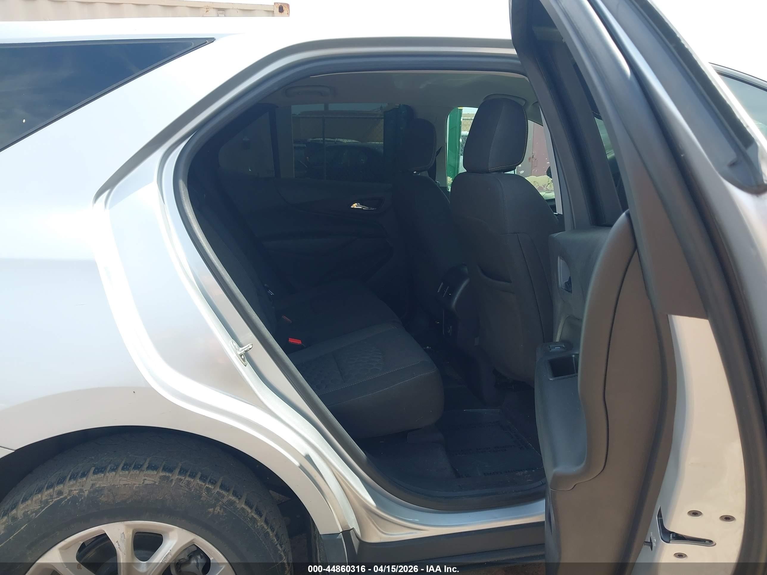 2019 Chevrolet Equinox Lt Silver vin: 3GNAXUEV1KL131964