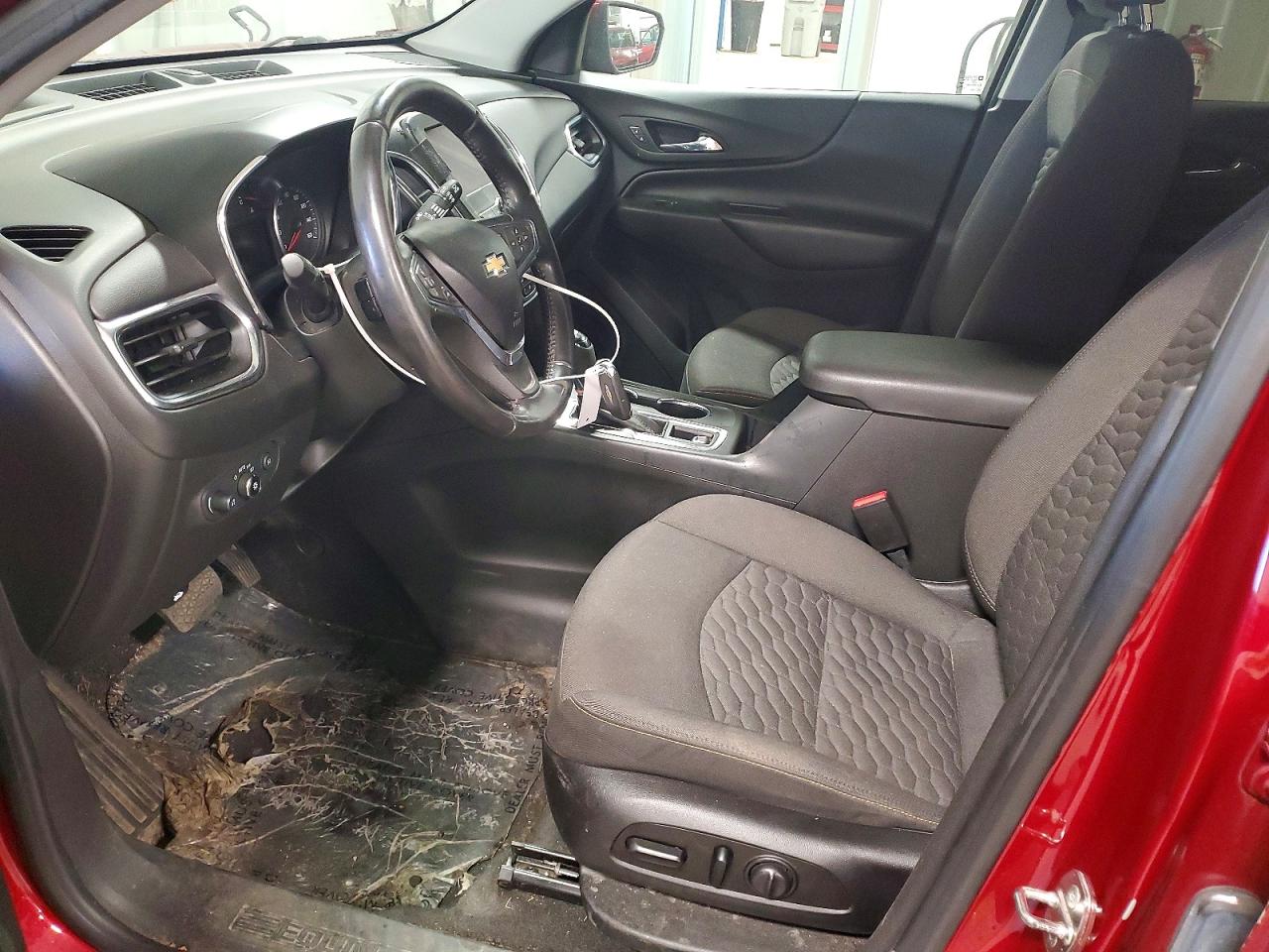 2020 Chevrolet Equinox Lt Красный vin: 3GNAXUEV2LS617965