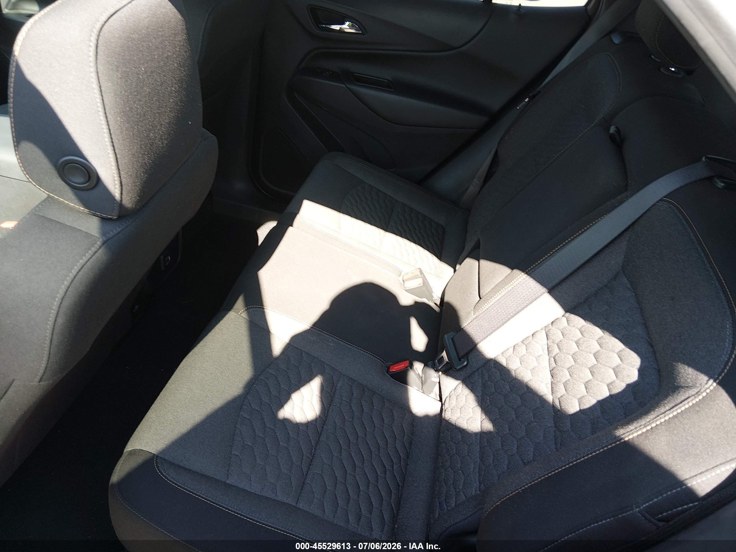 2021 Chevrolet Equinox Awd Lt Черный vin: 3GNAXUEV2ML365839