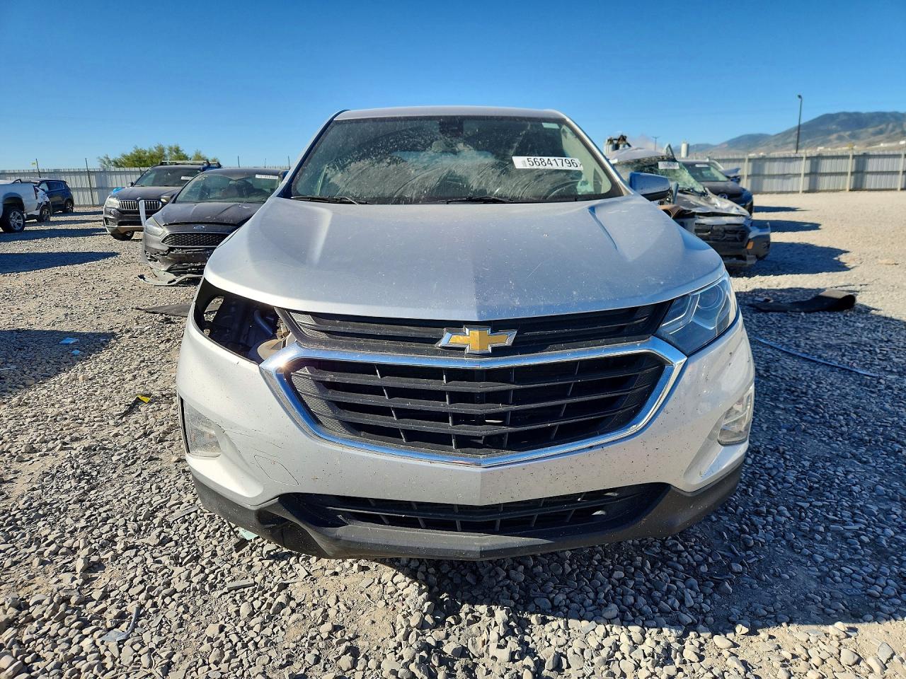2020 Chevrolet Equinox Lt Серебряный vin: 3GNAXUEV3LL142711