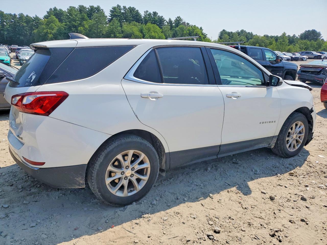 2019 Chevrolet Equinox Lt White vin: 3GNAXUEV6KS571605