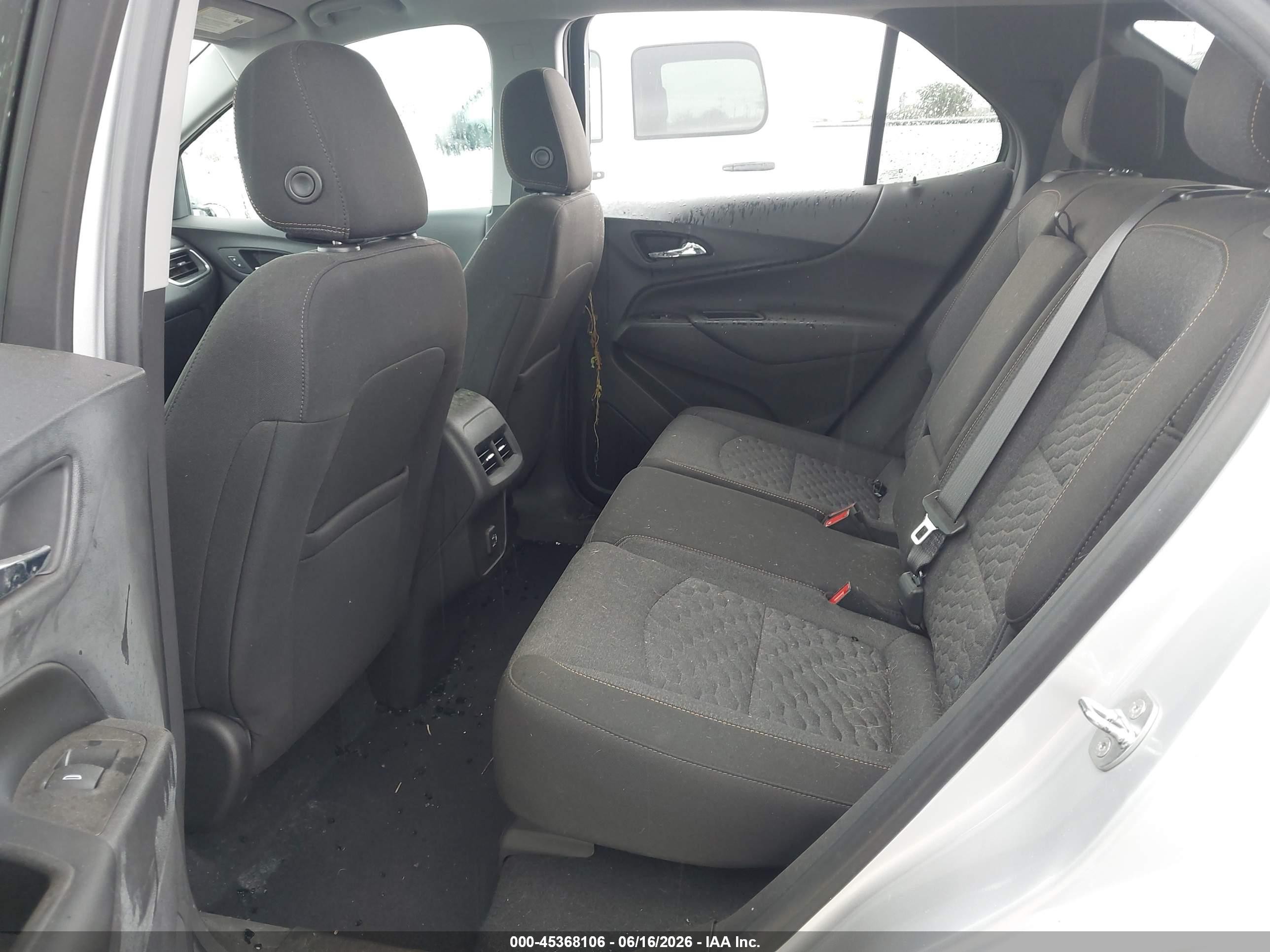 2021 Chevrolet Equinox Awd Lt Silver vin: 3GNAXUEV7MS172530