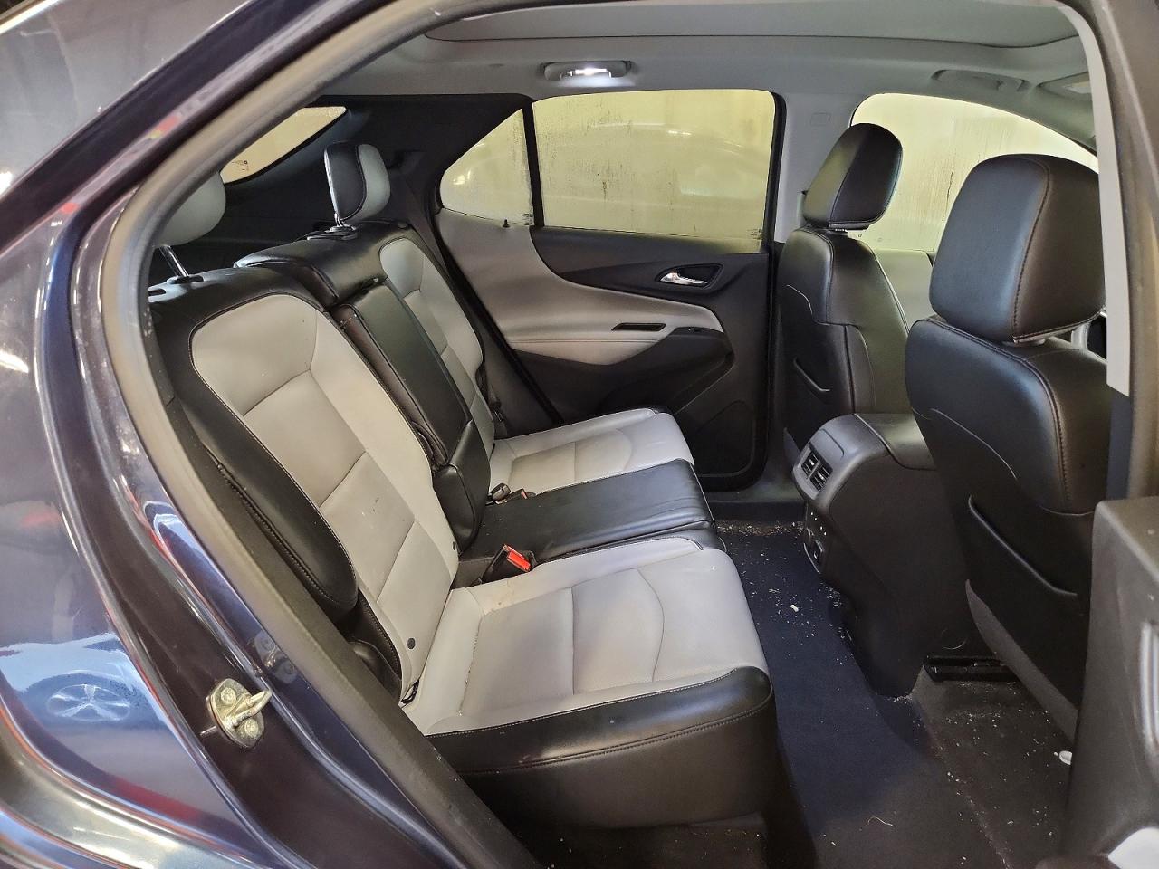 2018 Chevrolet Equinox Premier Blue vin: 3GNAXVEV1JS536362