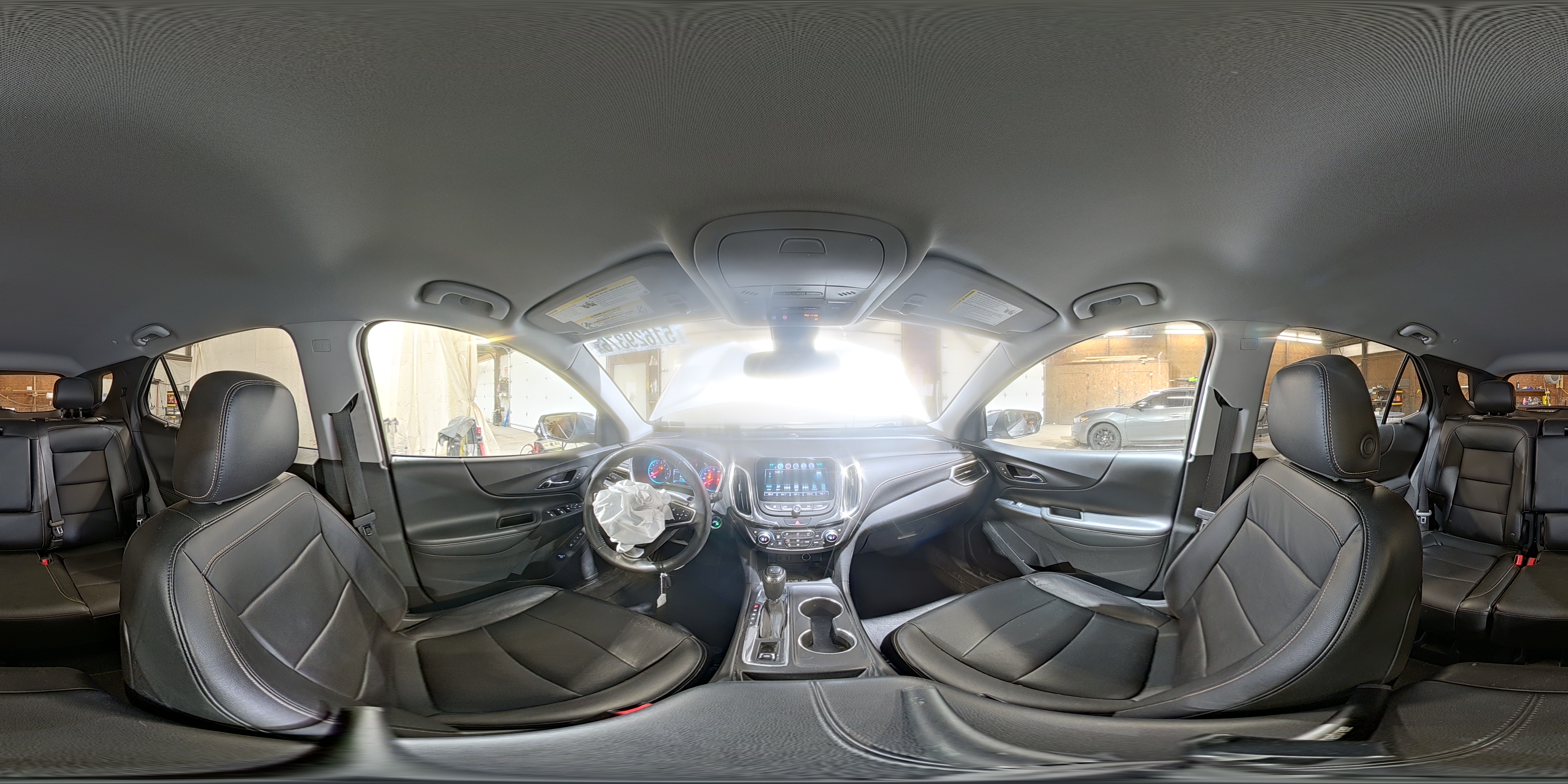 2018 Chevrolet Equinox Premier Silver vin: 3GNAXVEV2JS524155