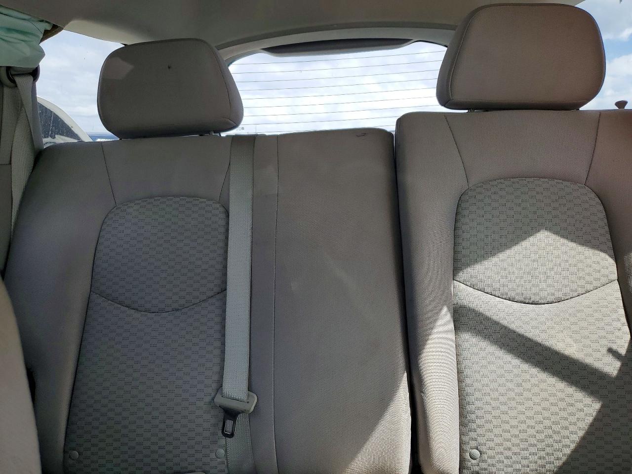 2010 Chevrolet Hhr Ls Серебряный vin: 3GNBAADB1AS565611