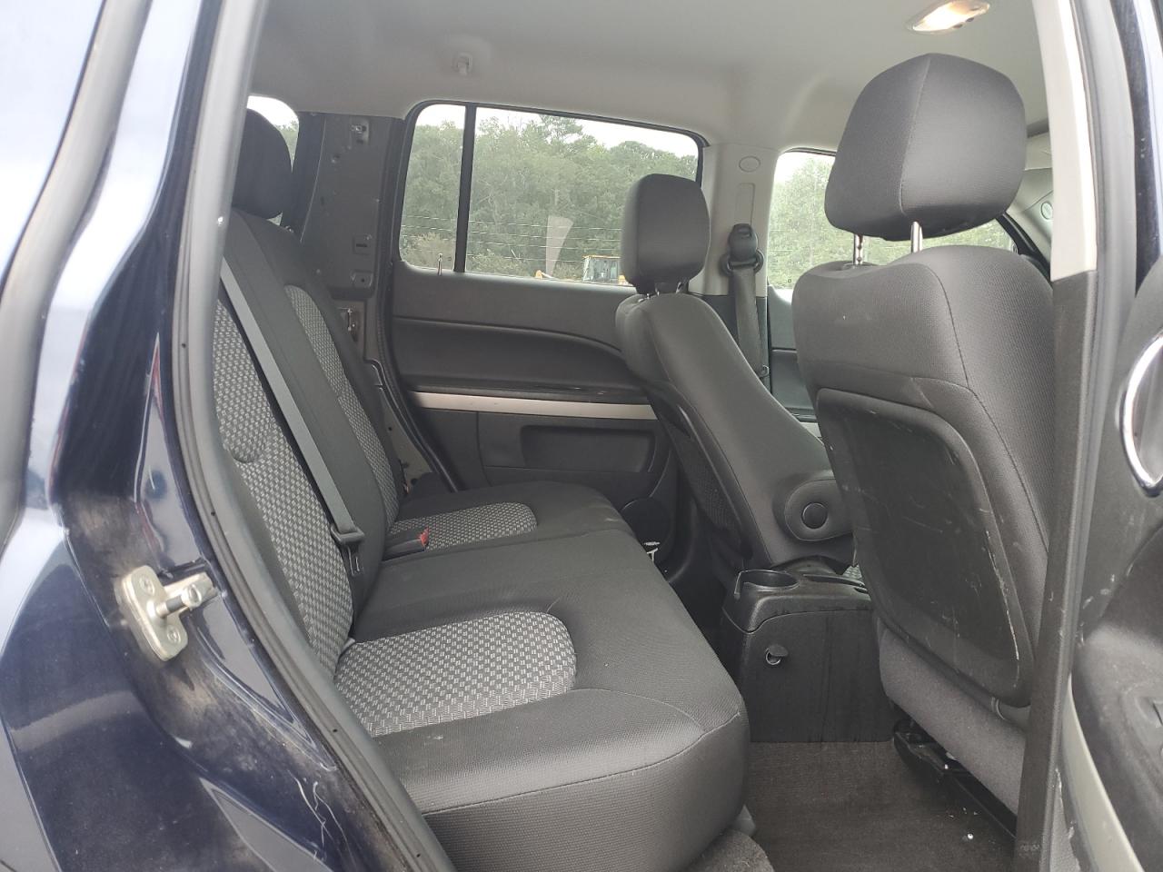 2010 Chevrolet Hhr Ls Blue vin: 3GNBAADB2AS530303