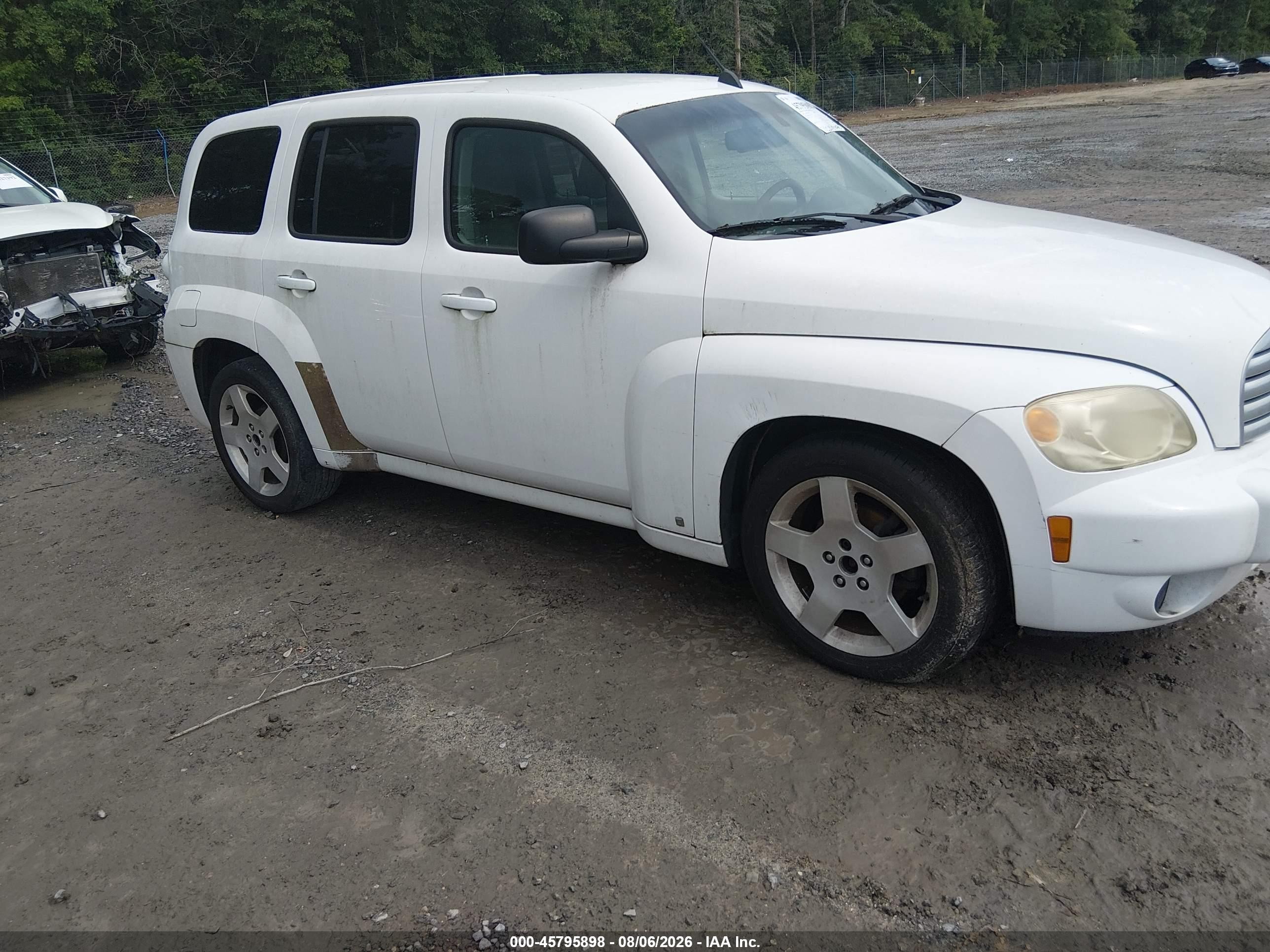 2010 Chevrolet Hhr Ls White vin: 3GNBAADB6AS515223