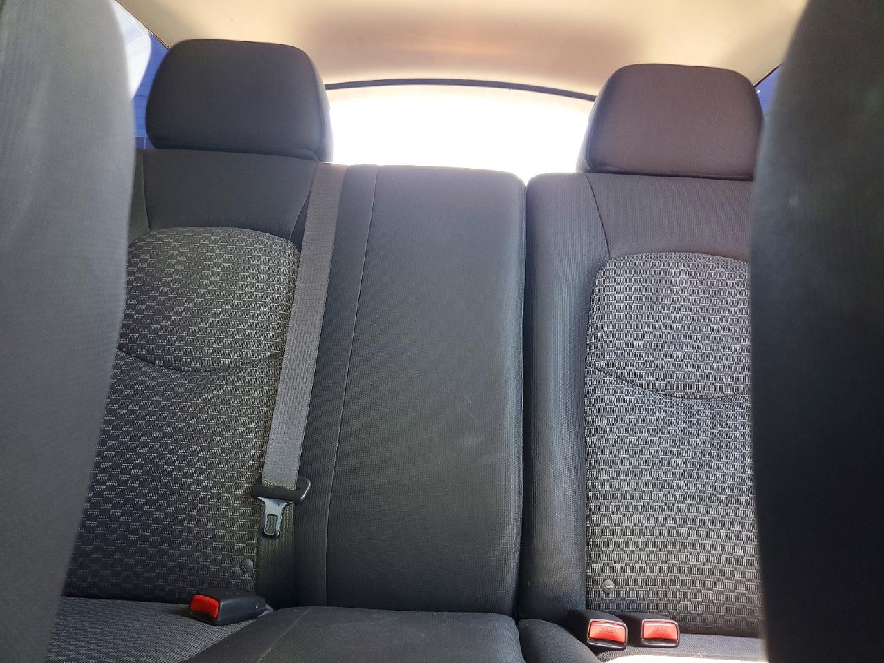 2010 Chevrolet Hhr Ls Silver vin: 3GNBAADB7AS534296